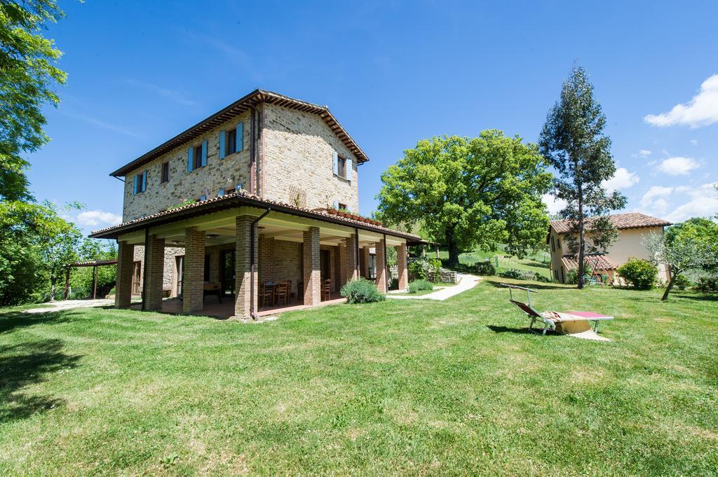 Agriturismo La Corte Del Lupo ノチェーラ・ウンブラ エクステリア 写真